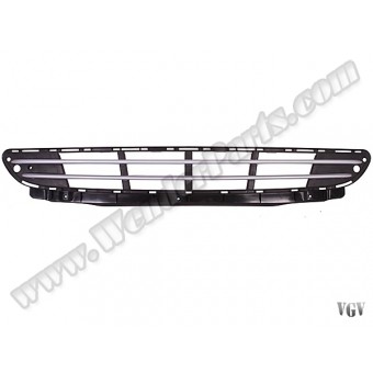 Tampon Izgarası W203 Ön Orta; Gümüş Çitalı Açık 2005-06